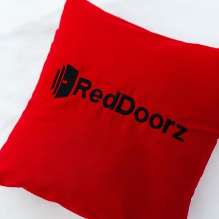 Hotel RedDoorz near RS Imanuel Lampung Bandar Lampung Esterno foto